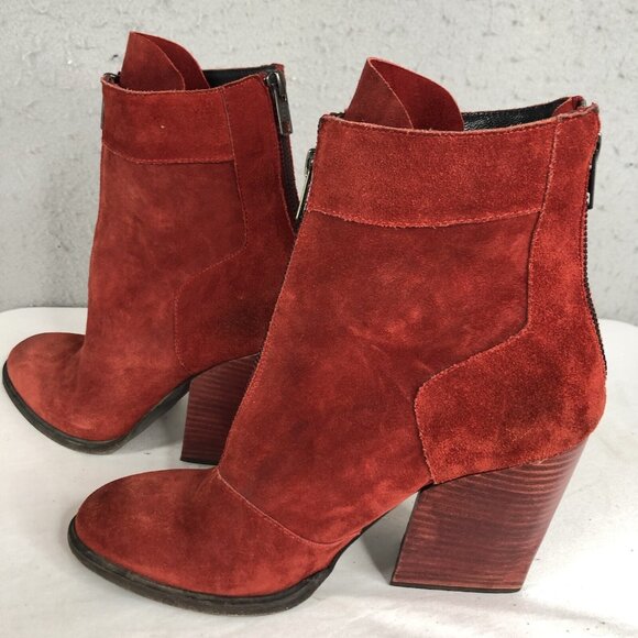 LD Tuttle Bootie Womens 9 US 40 EU Red Suede Leather Heels Boho Artsy - Picture 13 of 16